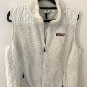 Vineyard Vines women’s large fleece vest